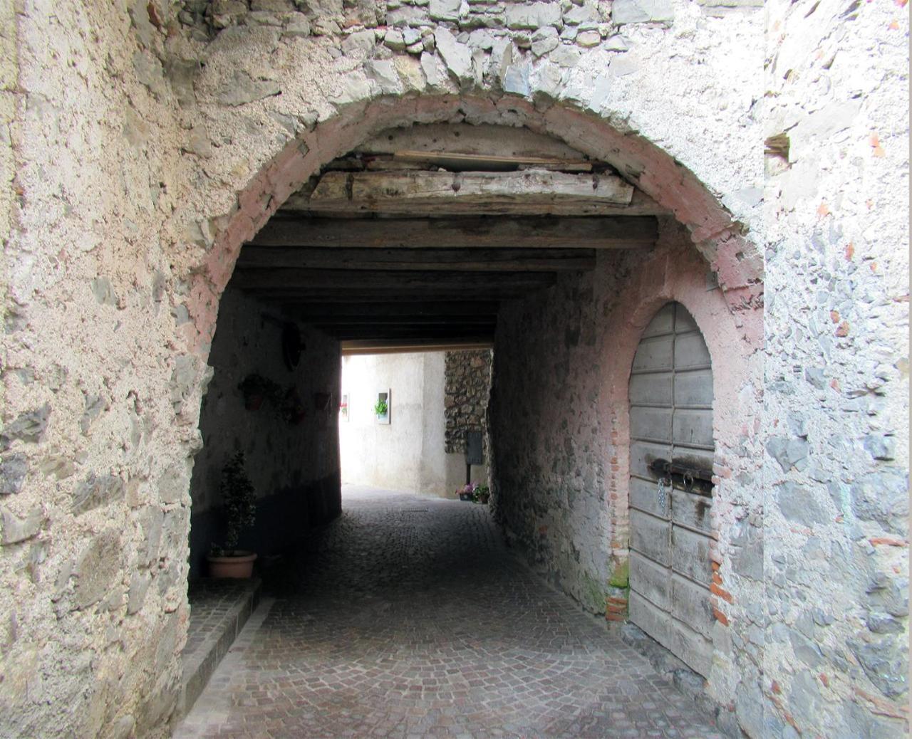 Antica Osteria Pace 2* Moerna